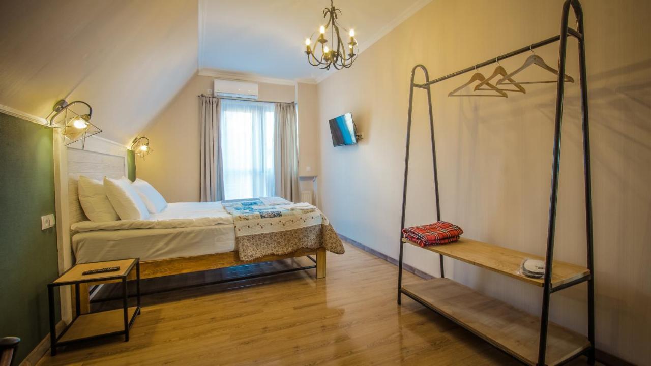 Wine Symphony Boutique Hotel ティビリシ エクステリア 写真