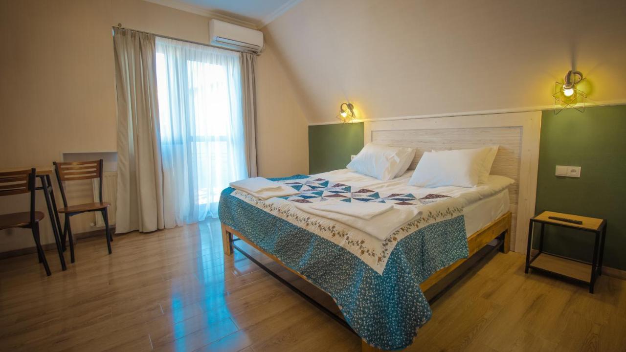 Wine Symphony Boutique Hotel ティビリシ エクステリア 写真